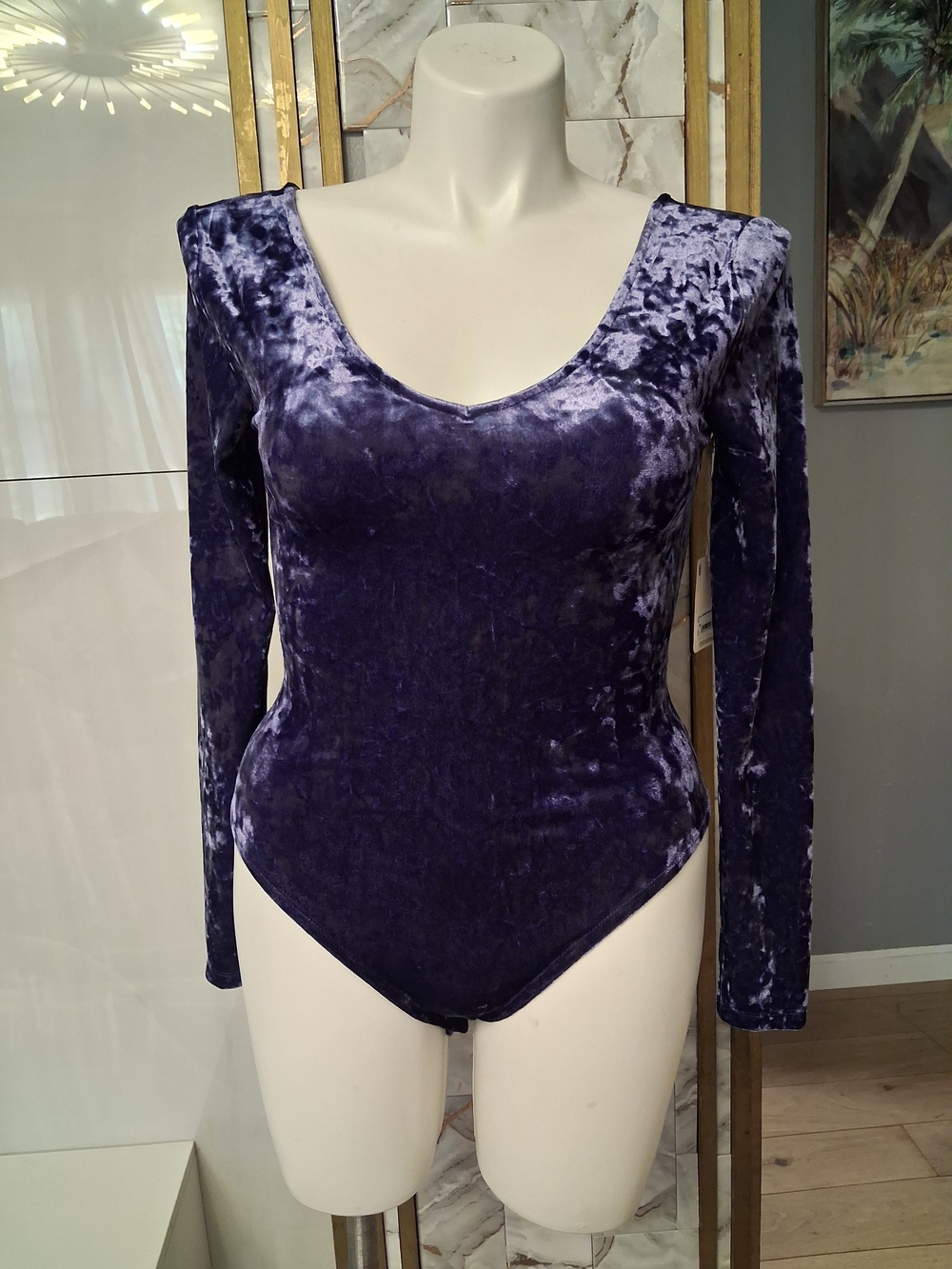 a.n.a Velvet Long-Sleeve Scoop Neck Bodysuit in Purple